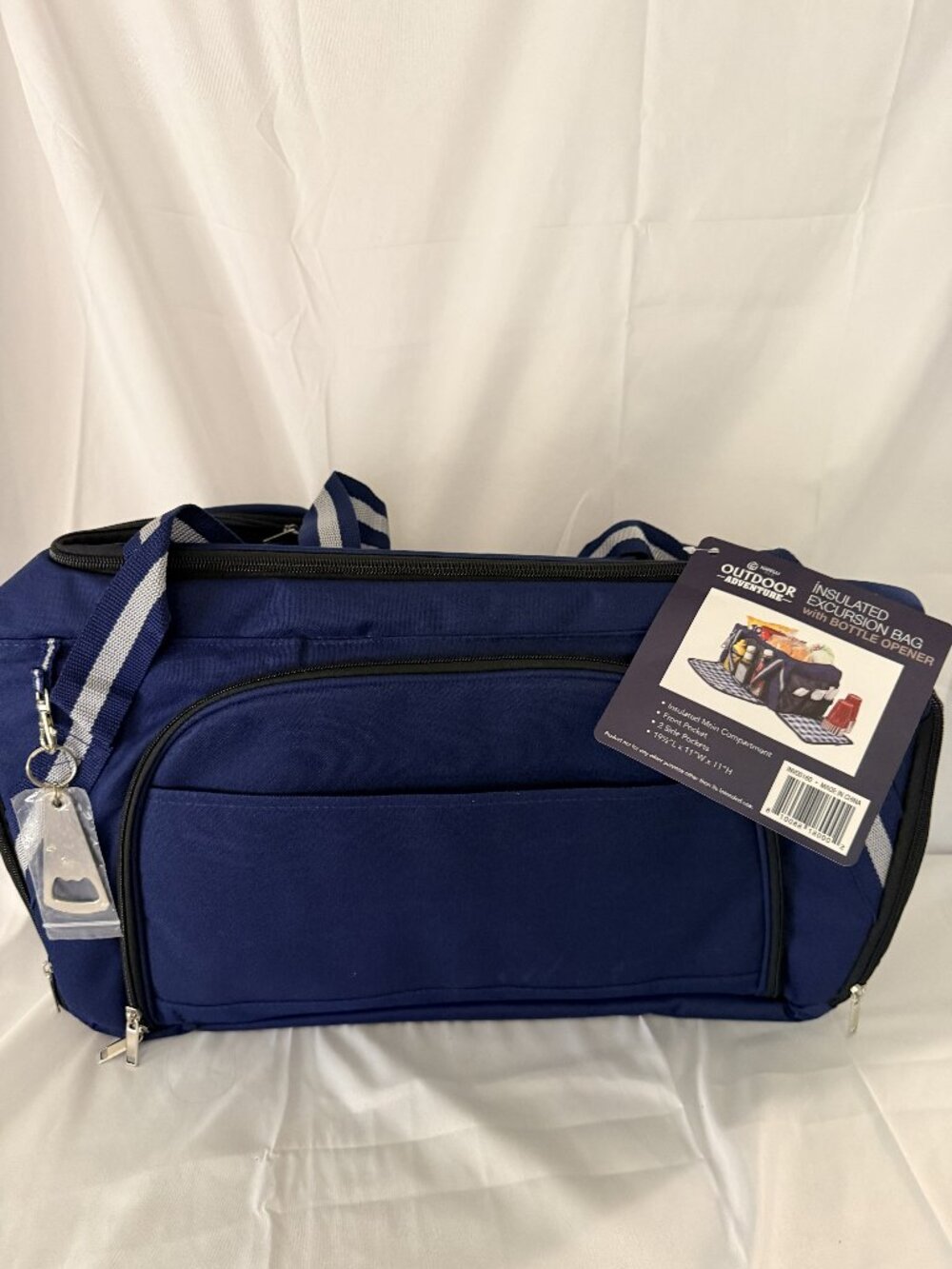 Outdoor Adventure Insulated Excursion Bag with Bottle Opener- NEW